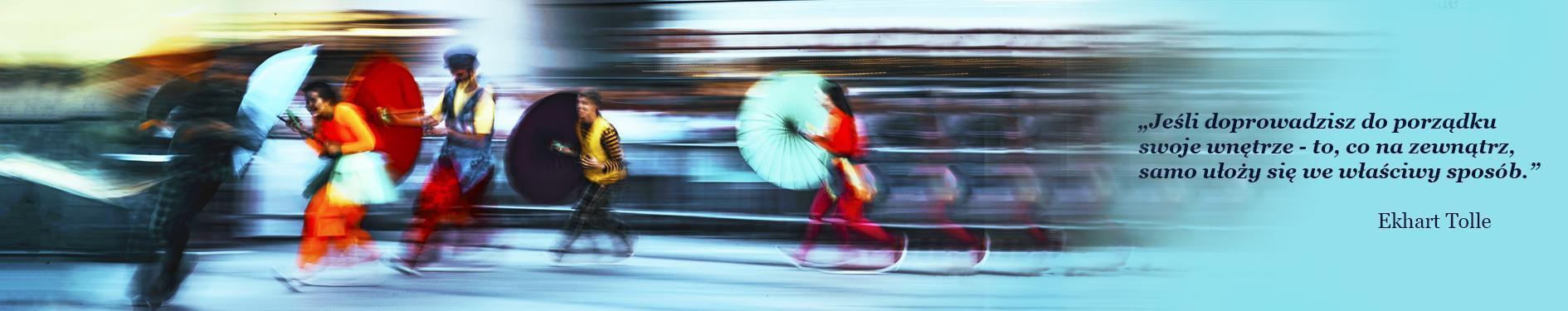 Dłonie obejmujące dłonie